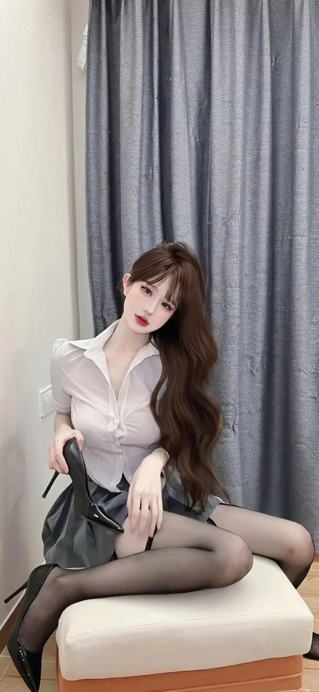 手机壁纸高清清新美女动漫图片,唯美高清动漫美女手机壁纸