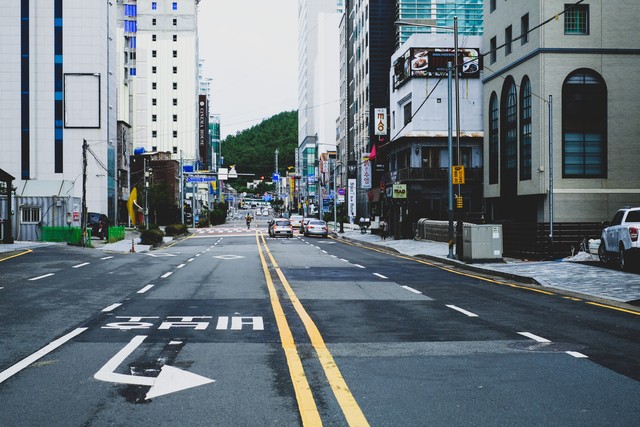 韩国的房子暴跌了吗,韩国房产暴跌根本原因