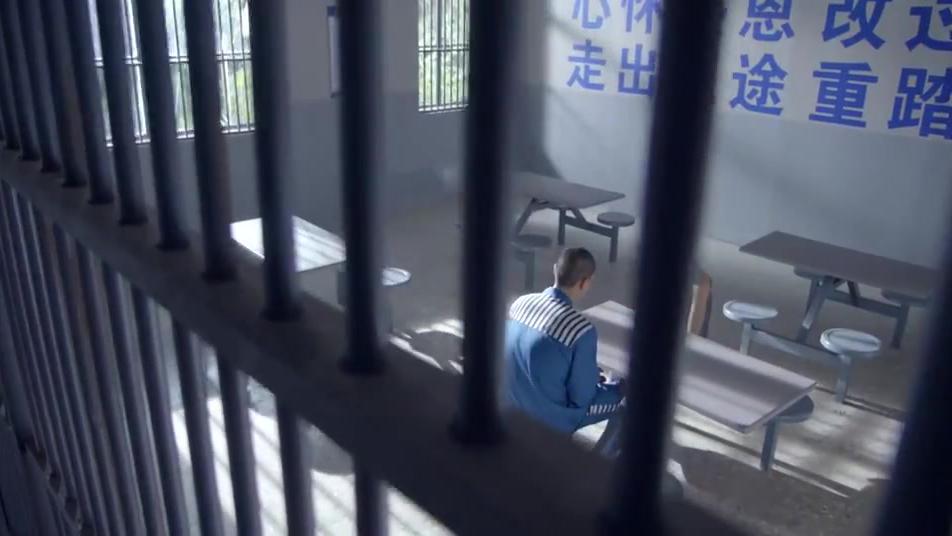 安徽“好色省长”何闽旭：敛财800万，*养包**姐妹花，上任九天被捕