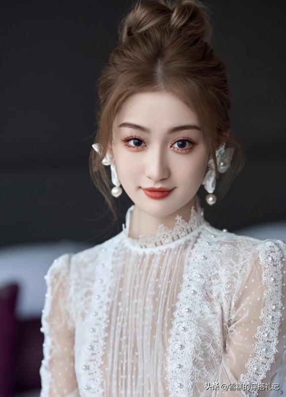 成人扎发显脸小简单款好看,告别披头散发扎发其实最时髦减龄