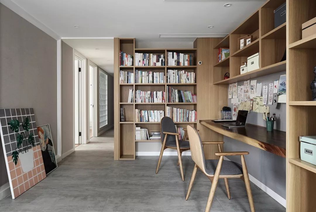 小户型书桌设计,小户型的书桌怎么设计
