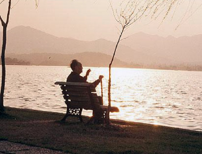 鏉窞鑰佹潨鑲濈檶鏅氭湡鎷掔粷鎵嬫湳,鑲濈檶鏅氭湡鑰佷汉鎷掔粷娌荤枟