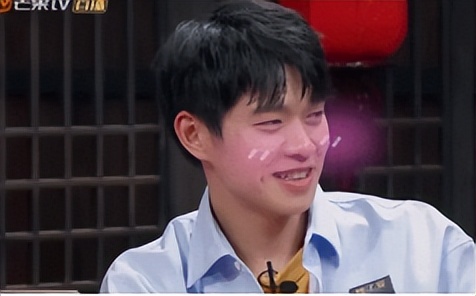 内娱报道杨幂,娱乐圈资本杨幂