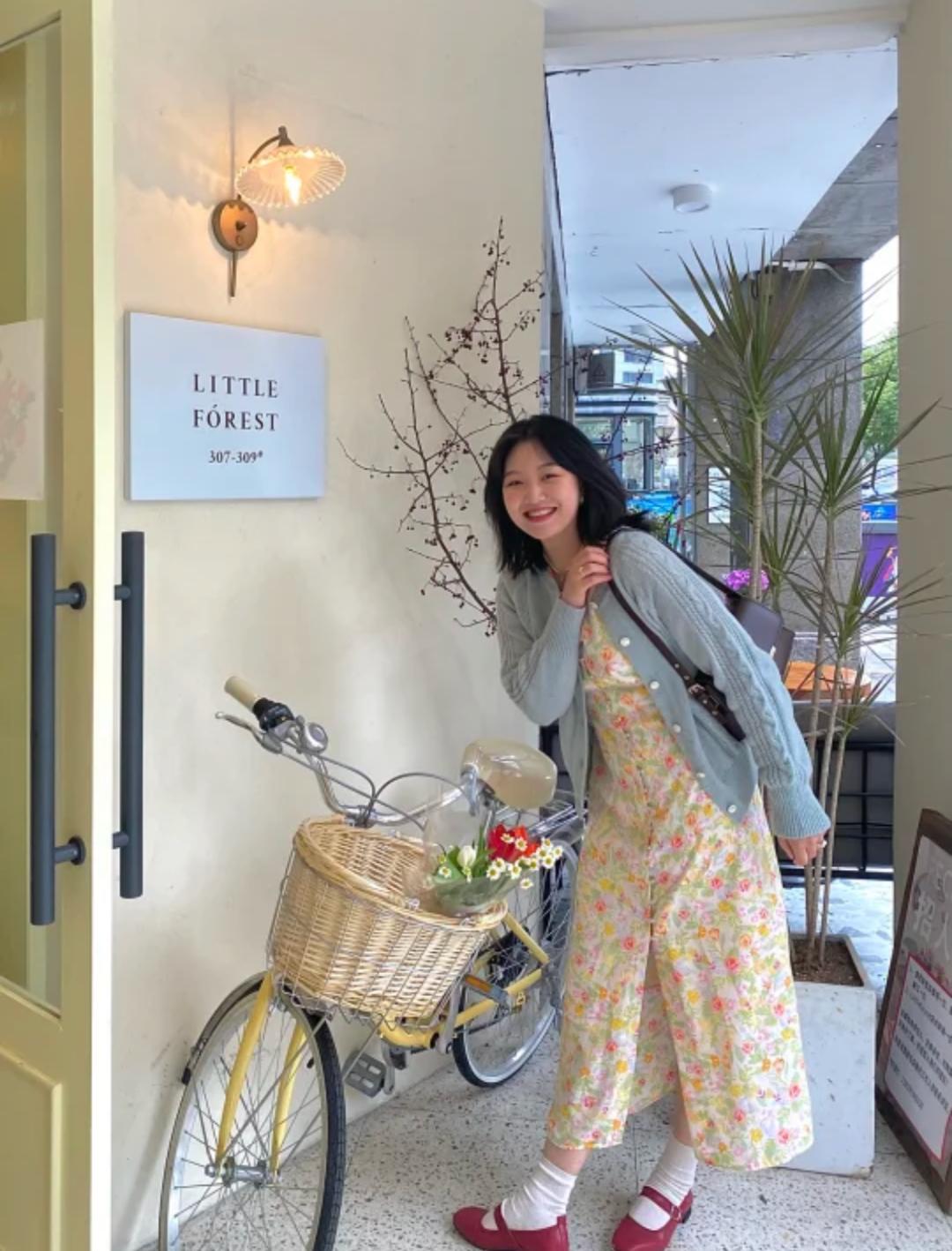 今年最火的法式风要这样穿才高级,法风穿搭必备单品