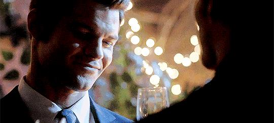 上海年入100万中年大叔,年入十万的中年男人