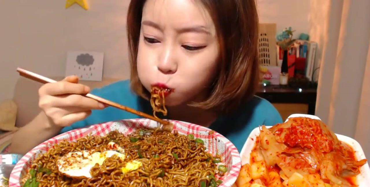 韩国人评价冬奥会饮食,韩国选手说冬奥会的饭难吃