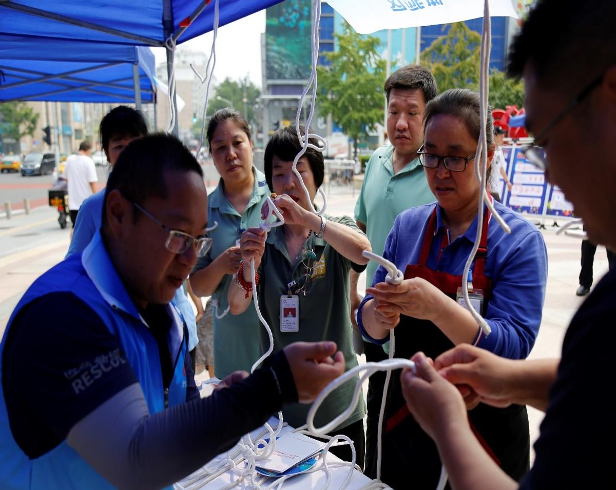 新开的新世界百货崇文门店,新世界百货综合店
