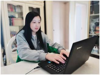 下沉“疫”线倾力服务用“志愿红”守护“健康绿”——市*访信**办*党**员干部积极助力打赢疫情歼灭战