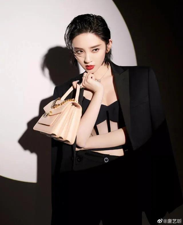 唐艺昕年轻时颜值,唐艺昕惊艳写真大图