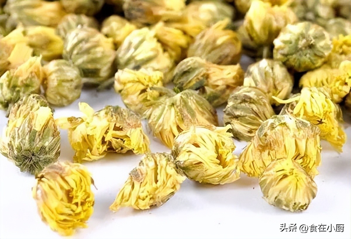 年龄大的喝菊花茶,年龄大了不宜喝咖啡吗