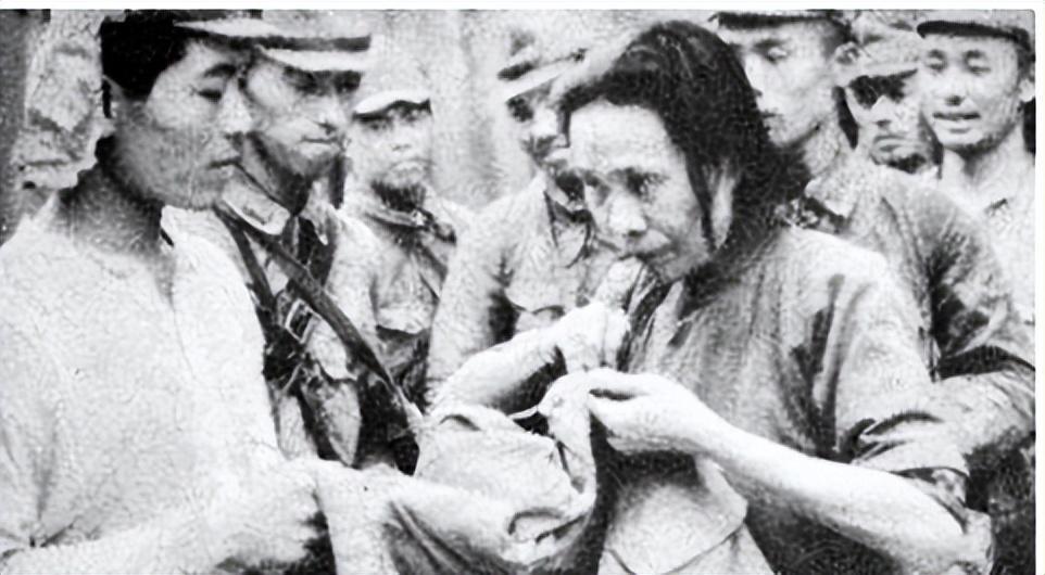 侵华日军暴行实录彩色图片,20张图片揭发日寇暴行