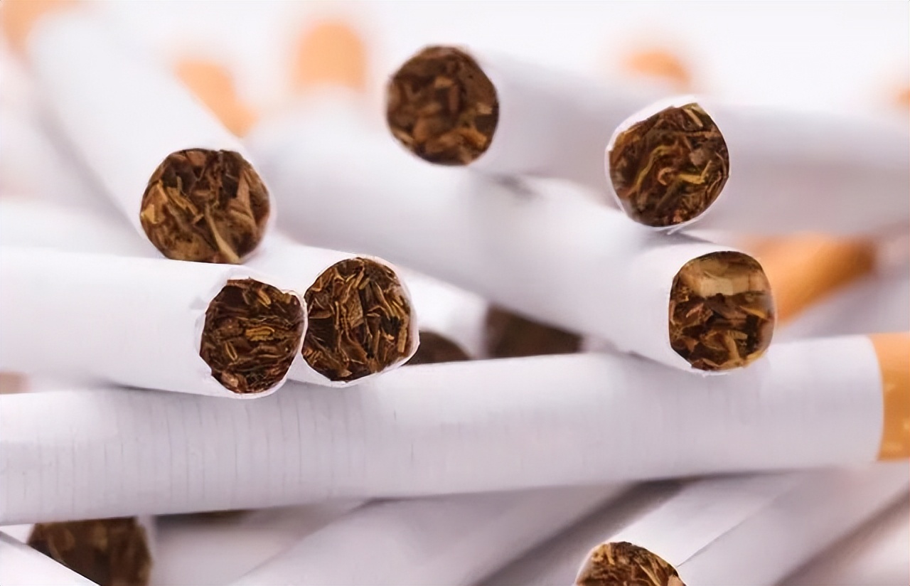 五六十年代的香烟只有几毛钱,50-60年代烟价格