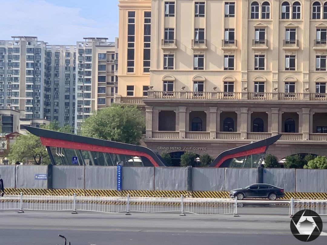 被吐槽“像棺材”的咸阳地铁站，到底长啥样？360度无死角带你看