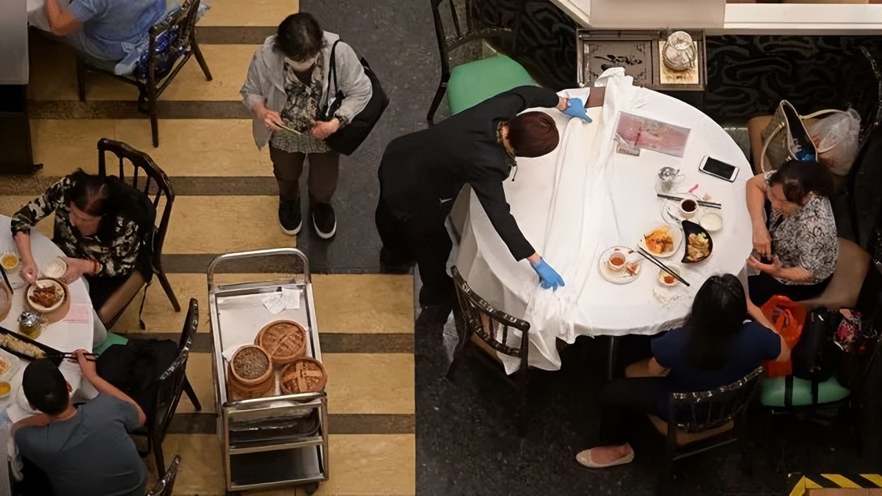 自助餐厅需要给小费吗,香港自助餐服务费