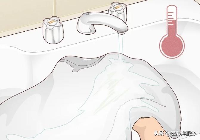 乳胶漆掉衣服上怎么去除,乳胶漆怎么洗掉在衣服上