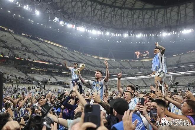 关注克里斯蒂亚诺罗纳尔多,克里斯蒂亚诺罗纳尔多和科比