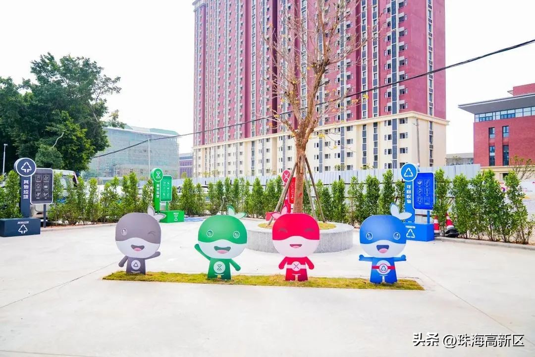 家门口的公园也有别样的风景,家门口的超美公园