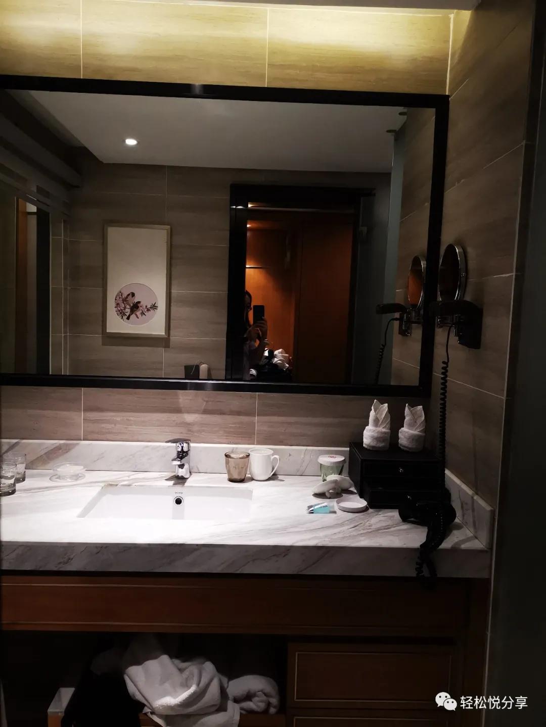 噪音中辗转反侧的一夜——重庆新华酒店入住体验