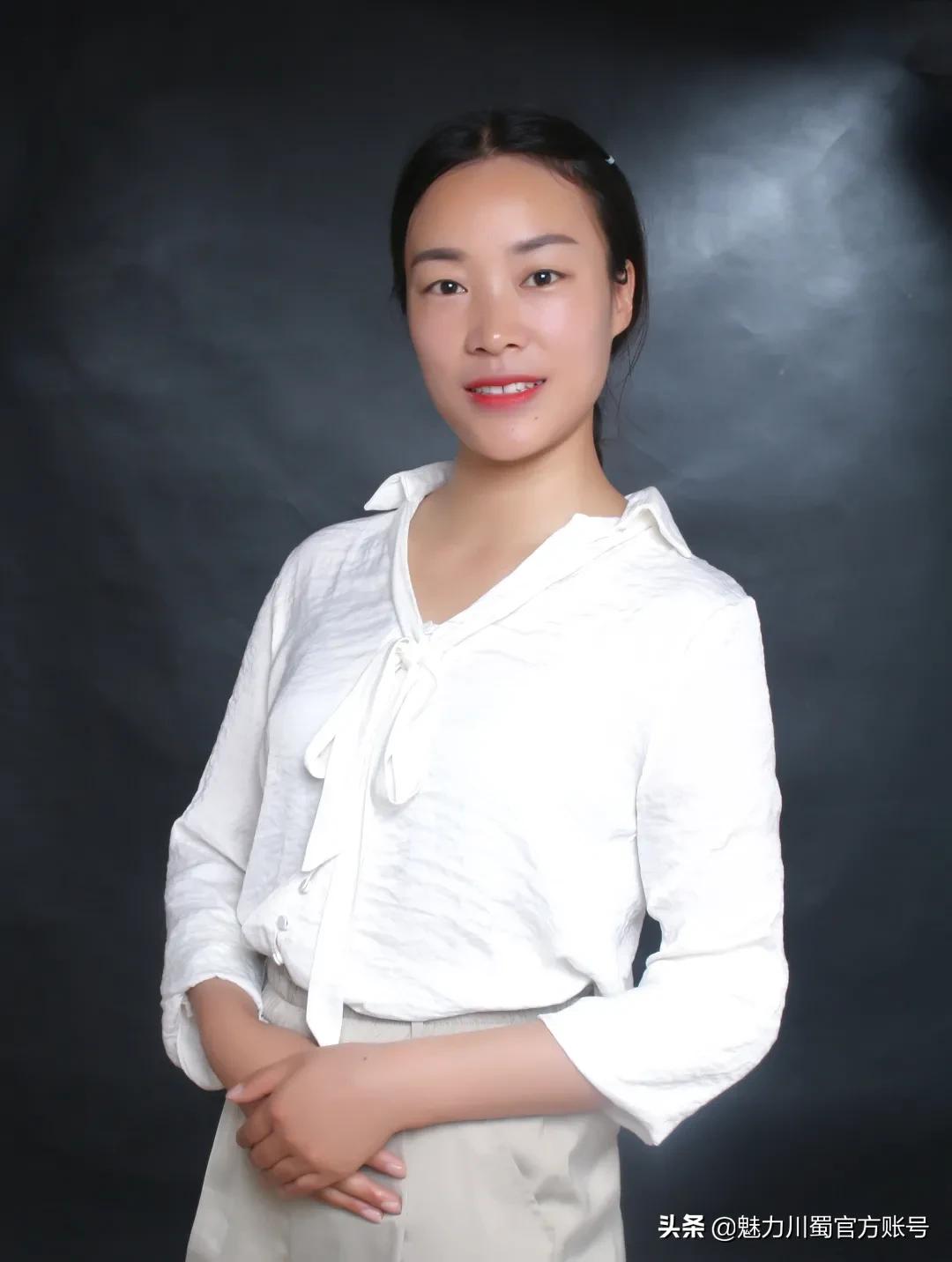 绵阳外国语学校李俊老师,绵阳外国语学校历史老师