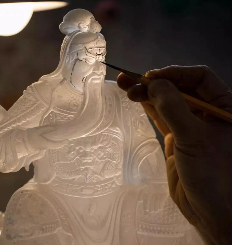 东海水晶，大自然的鬼斧神工之作