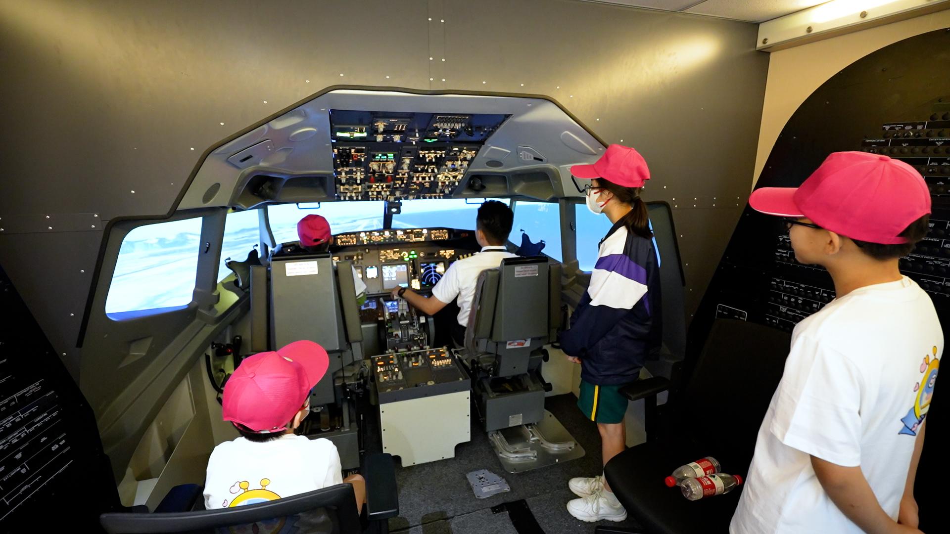 零距离触摸航飞奥秘深睇验人工智能科技