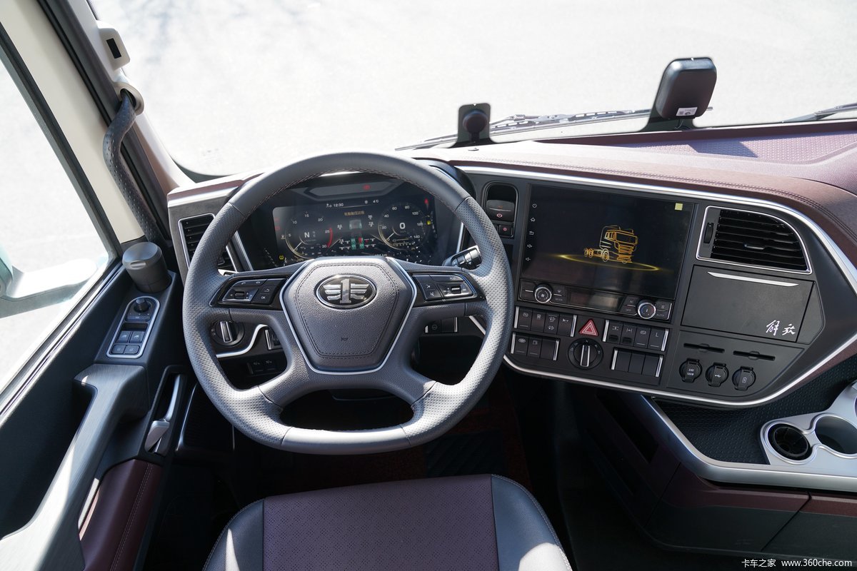 国产最新款大马力重卡,马力最大跑得最快的国产重卡价格