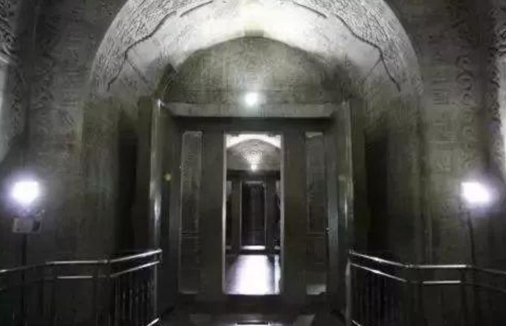 孙殿英盗取慈禧墓全过程,孙殿英盗取慈禧陵墓第几集