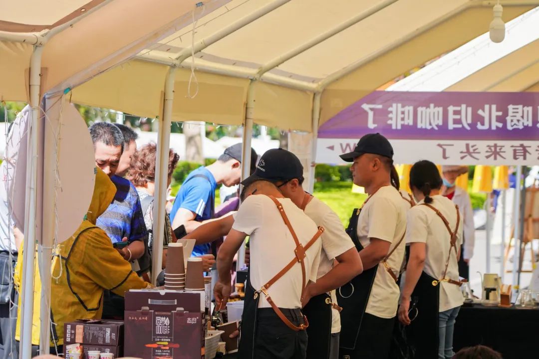 “1314”“520”！“一生一世，我爱你！”