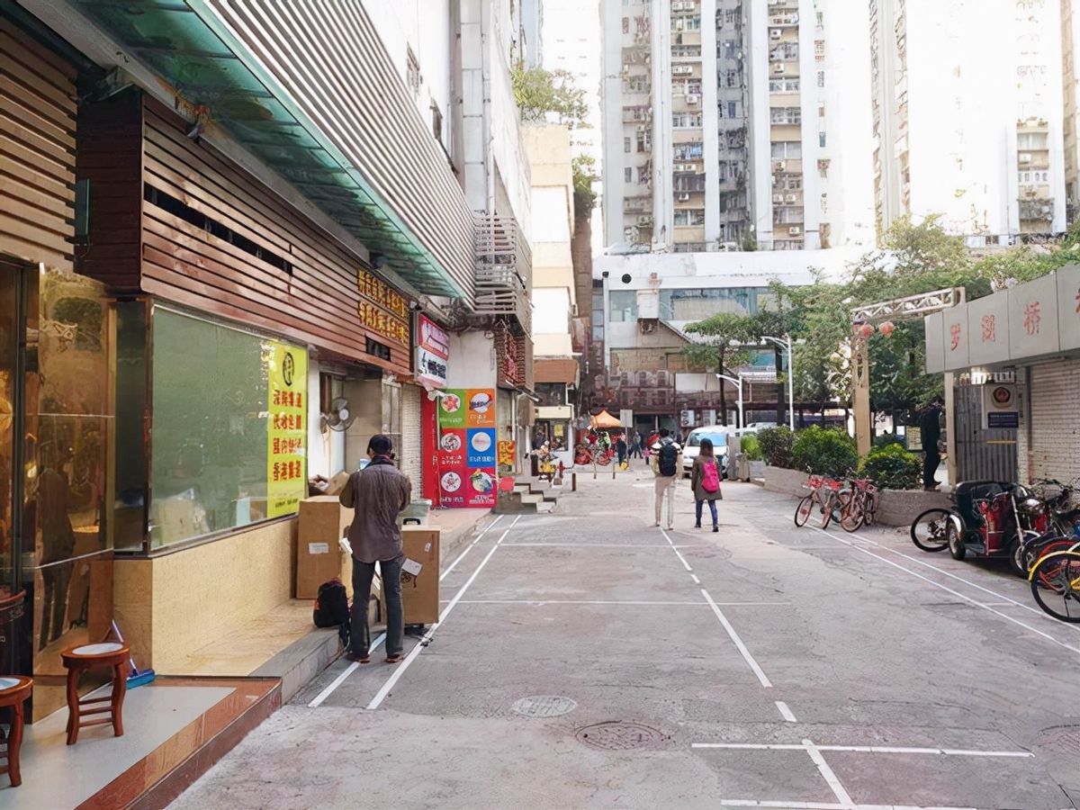 老兵勇斗歹徒牺牲,退伍老兵血性不减勇斗持刀歹徒