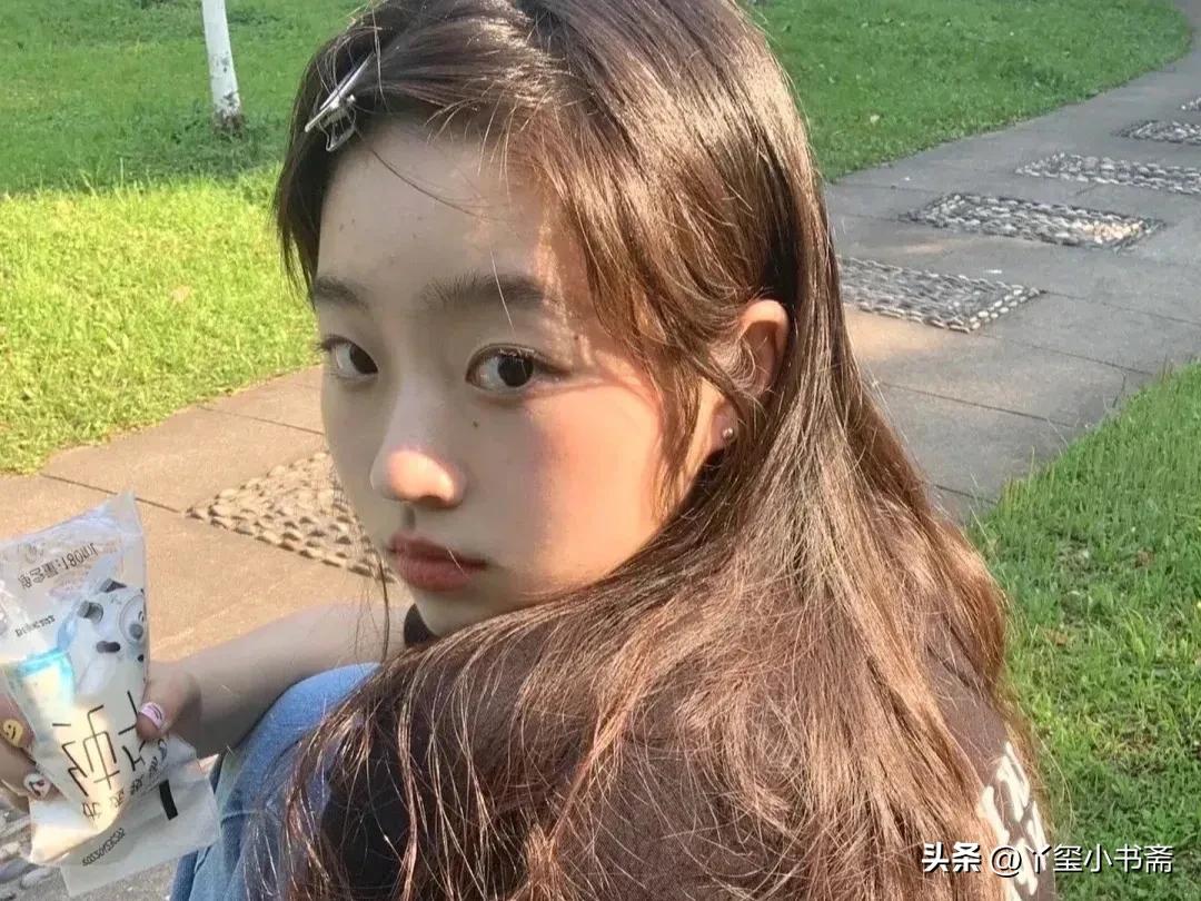 姜绾绾穿书了，成了书中开局被挖骨，全家背刺恶毒炮灰