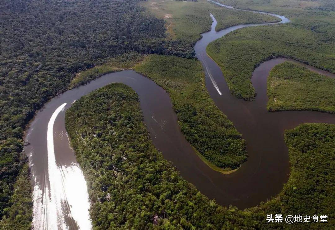 亚马孙没有形成河口三角洲的原因,亚马逊河为什么没有形成三角洲