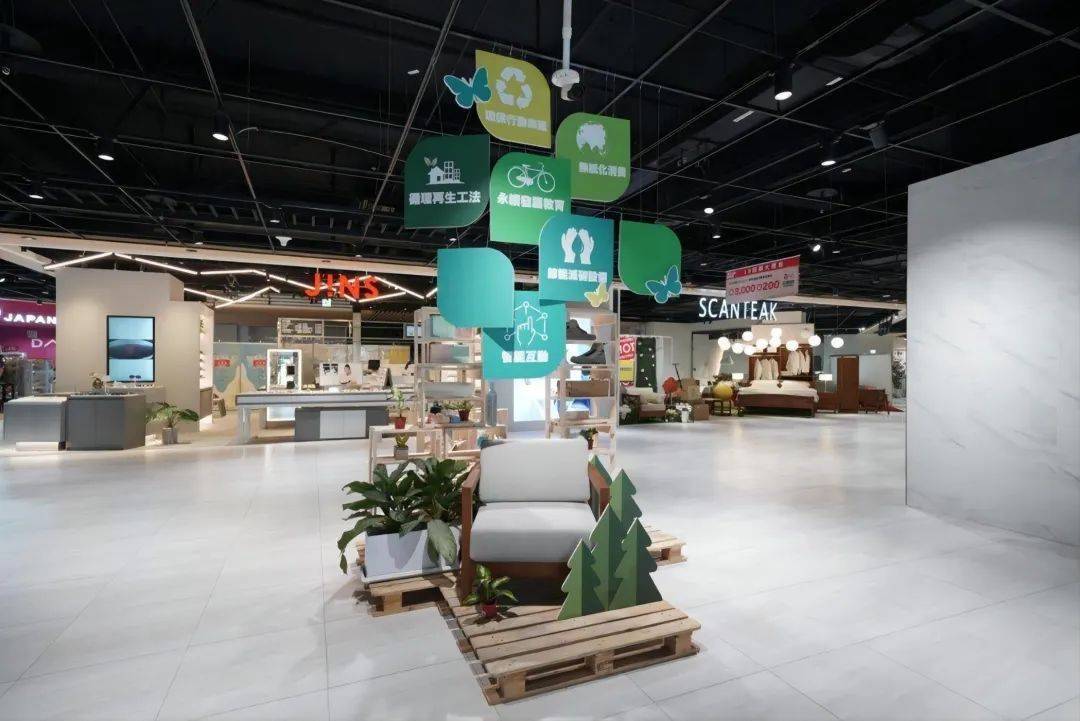 购物中心“软性疗愈”？学学这几个国际跨界商业的场景构造