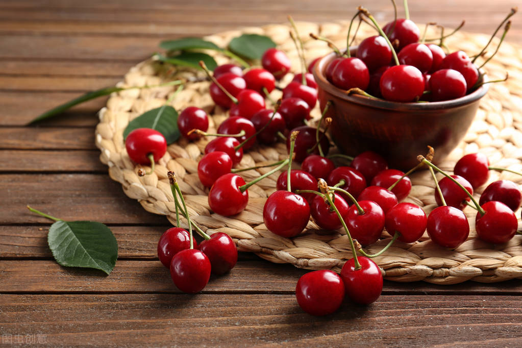 怎么吃梨才能不伤脾胃,经常吃梨有什么好处和坏处