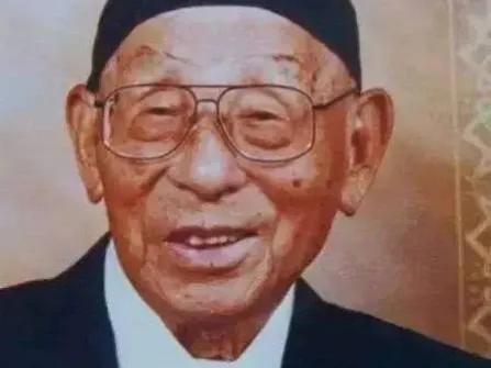 100岁十大名人养生秘诀,112岁老中医100条养生秘诀