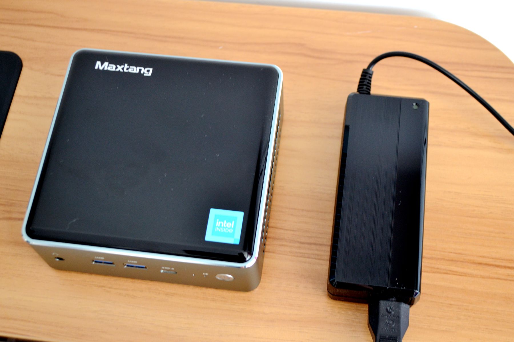 少了屏幕的迷你主机！比笔记本还好用吗？实测maxtang大唐迷你PC