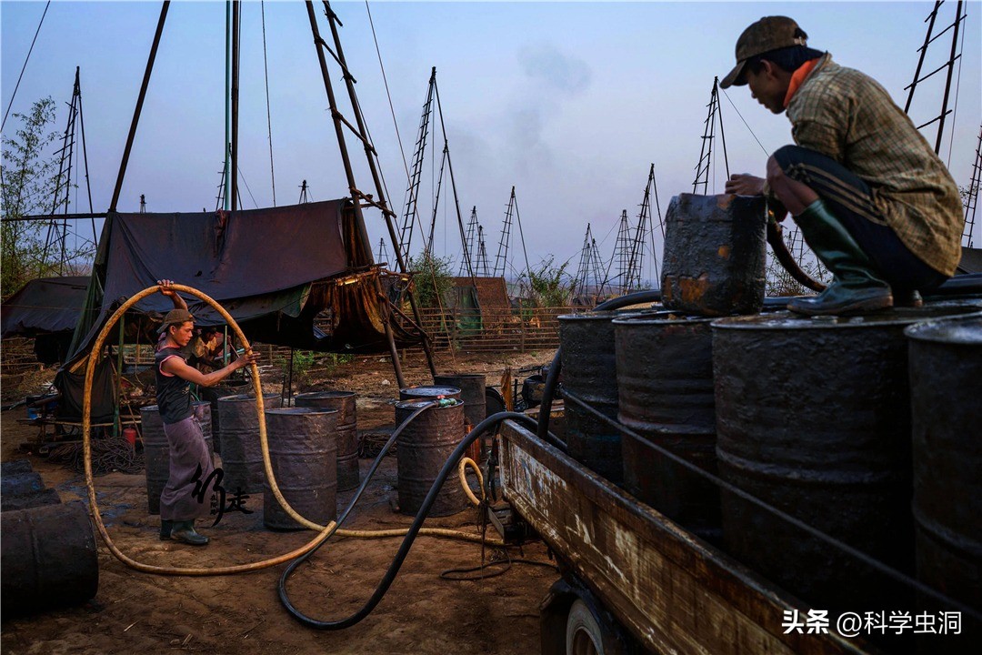 大庆油田石油短缺现状,大庆1000万吨石油还能开采多少年