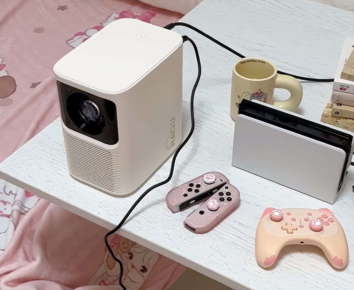 哈趣k1pro投影仪怎么播放电视频道,哈趣投影仪k1pro多远比较清晰