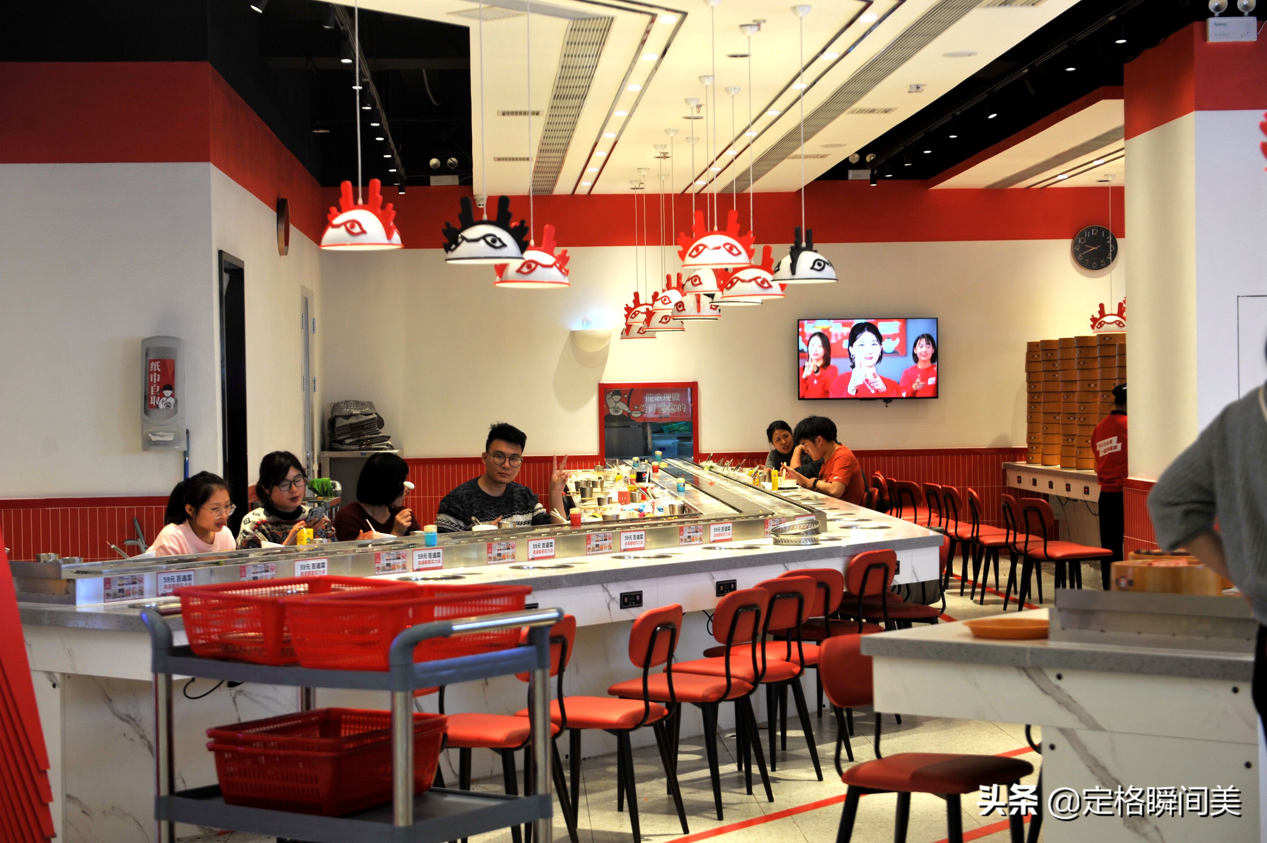 青岛西海岸新区金鼎广场,青岛西海岸金鼎广场