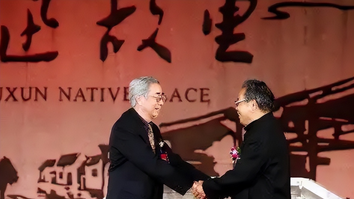 鲁迅的少年玩伴“闰土”：晚年生活凄凉，其子女却完成了华丽转变