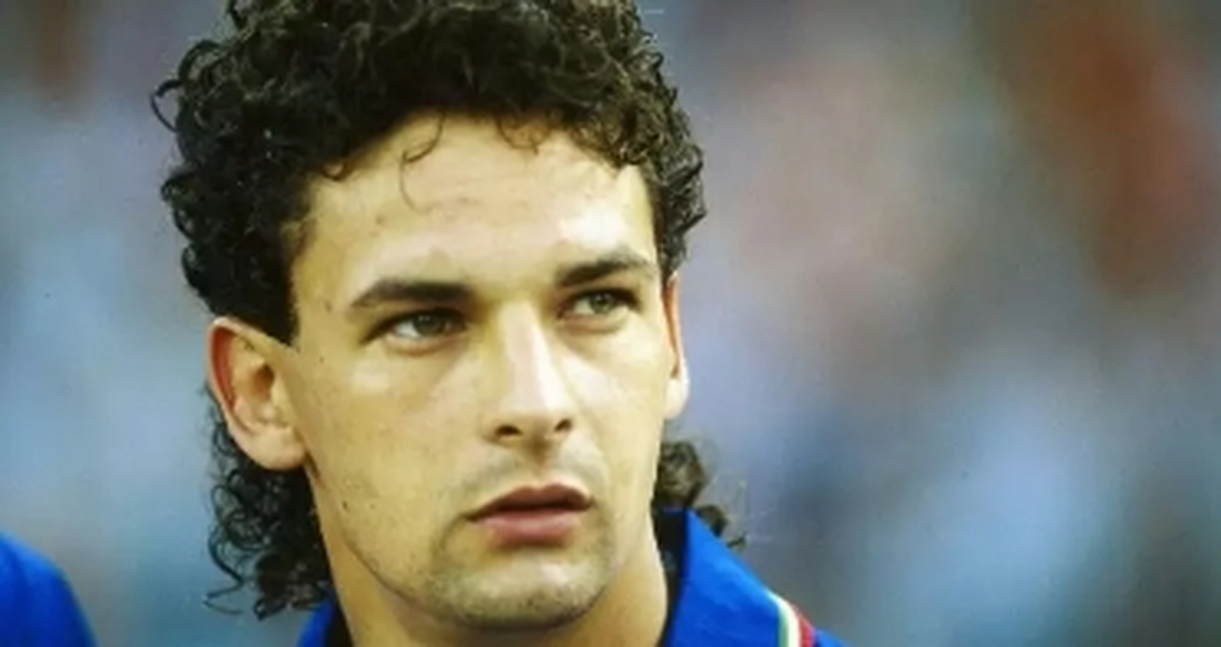 罗伯特巴乔年轻时,罗伯特巴乔踢什么位置最厉害