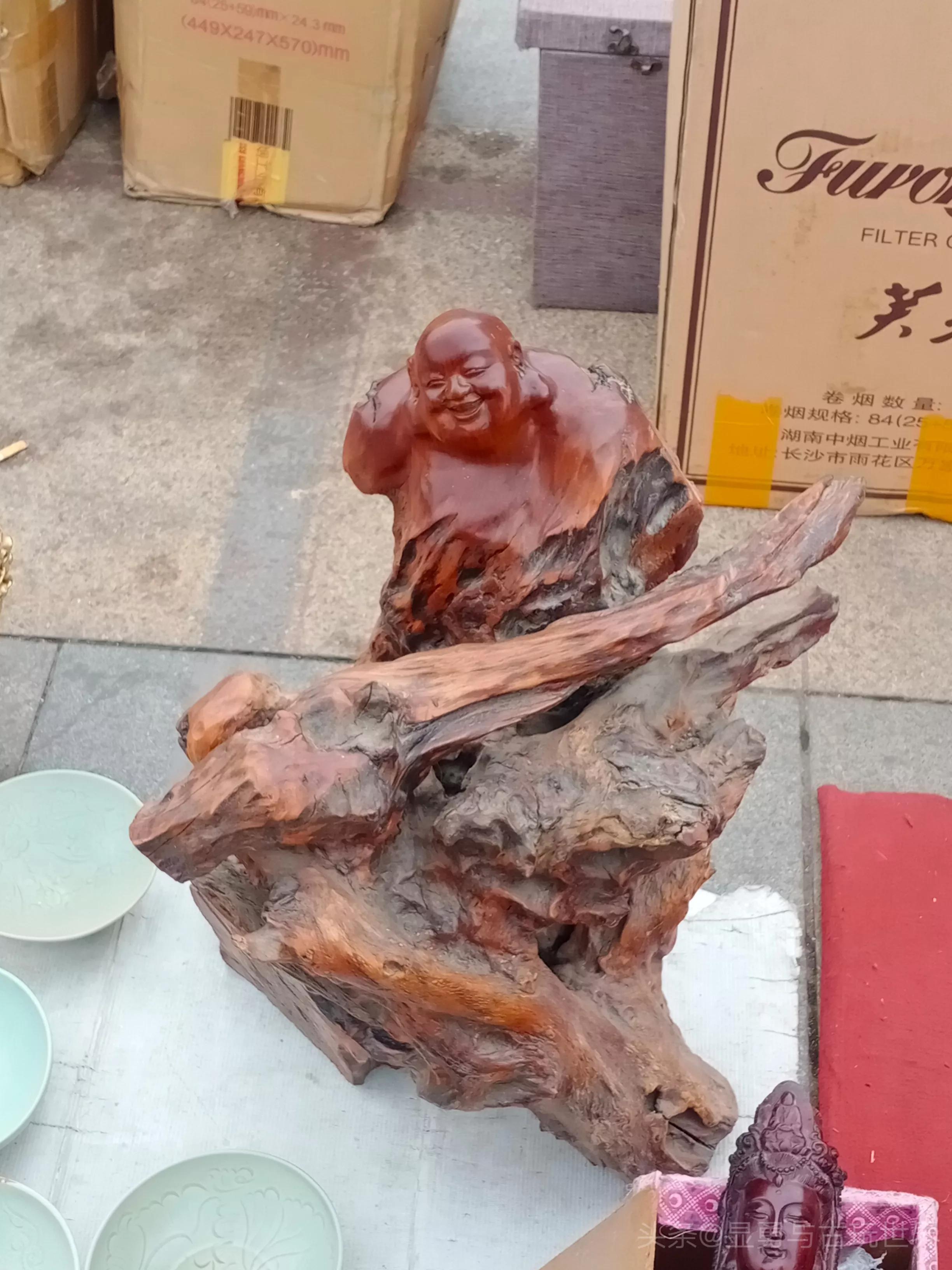 崖柏木雕摆件,崖柏可以做鱼缸沉木吗