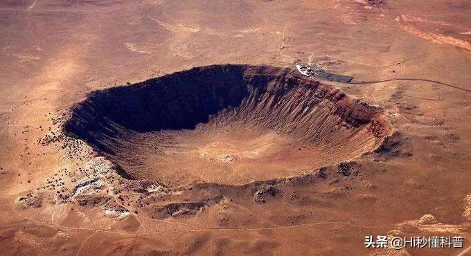 河南不明物体坠落最新消息,河南多地深夜发现不明物体坠落