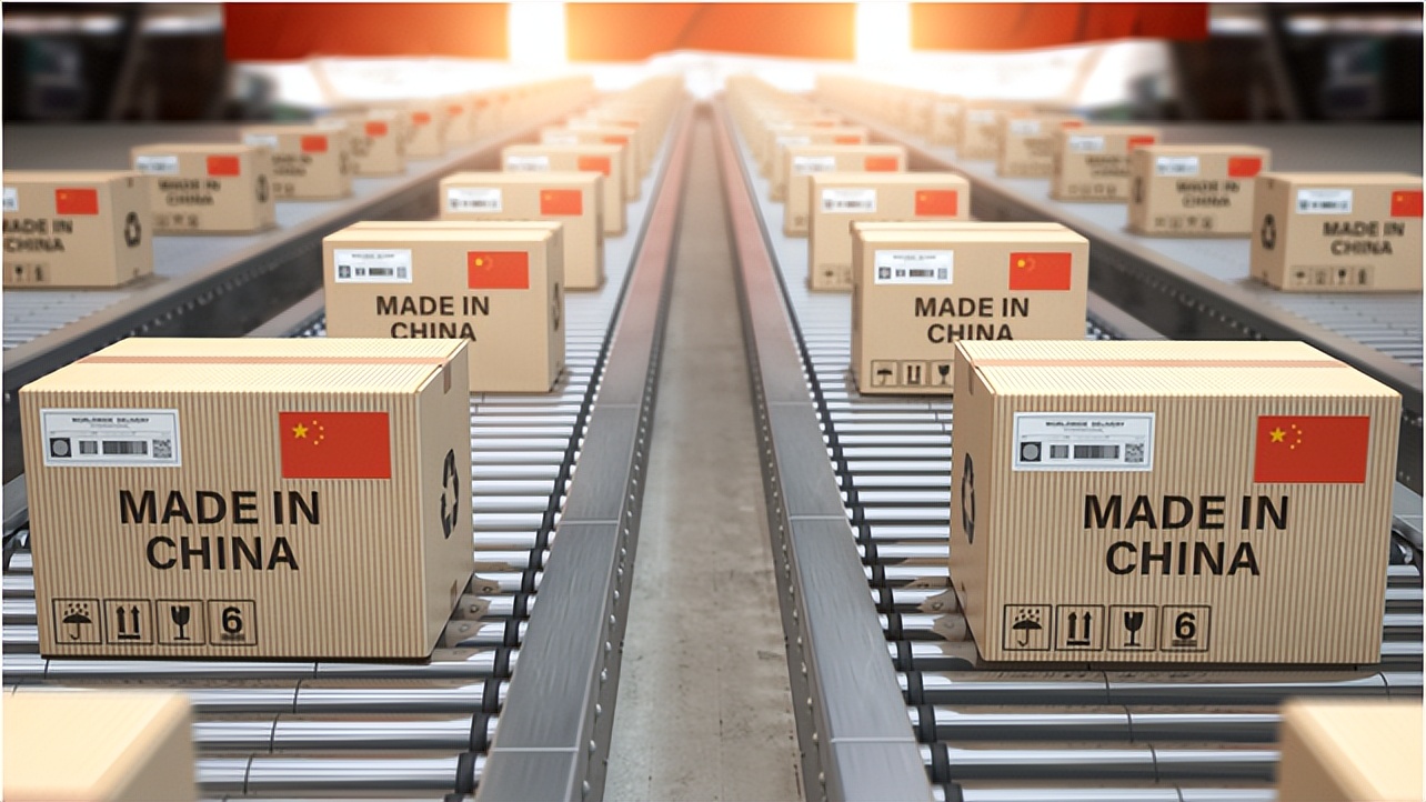 美国把中国当成第一对手了吗,美国需要7000亿的军费吗