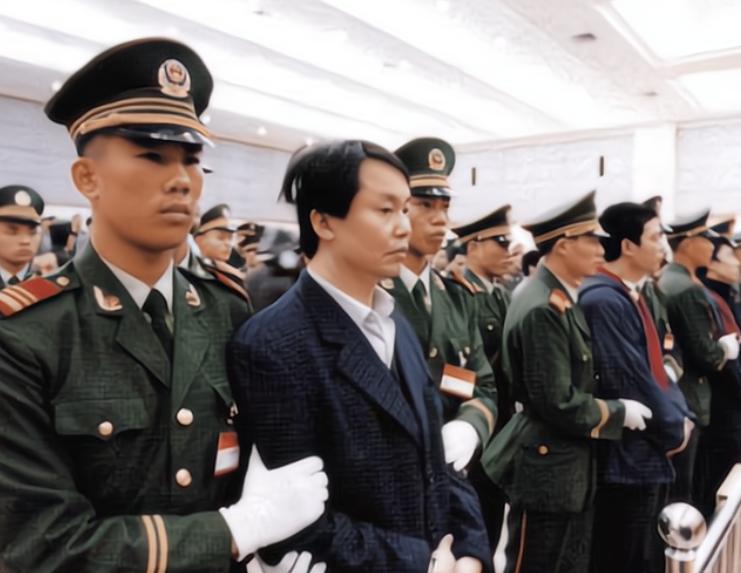 世纪大盗张子强被枪决后,世纪贼王张子强真实影像