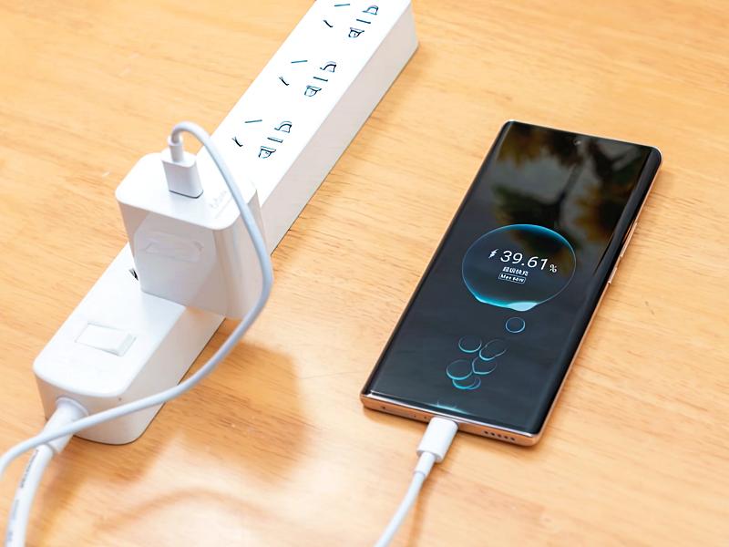 情侣款手机推荐,给老婆买最好的手机推荐