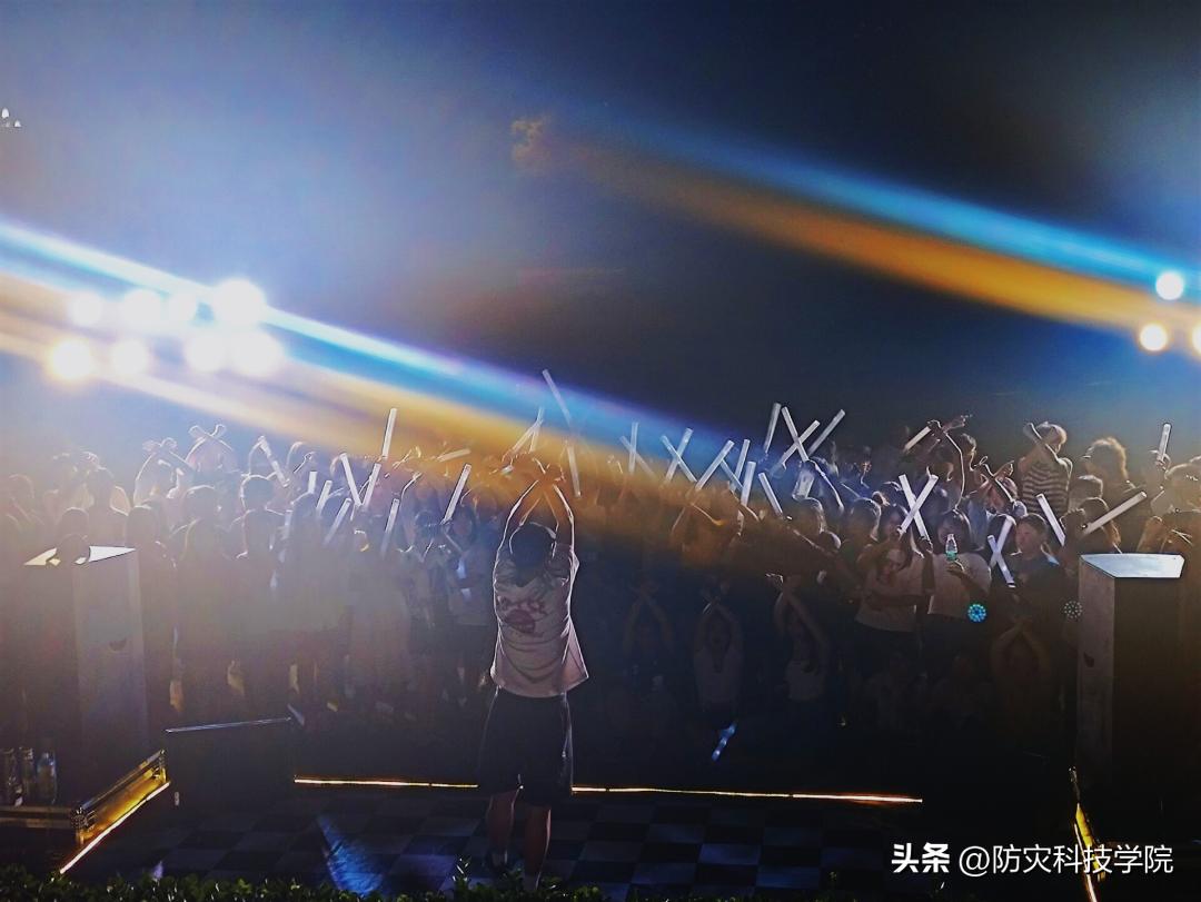 小学生参观防灾减灾教育馆,参观防灾减灾教育馆的感受