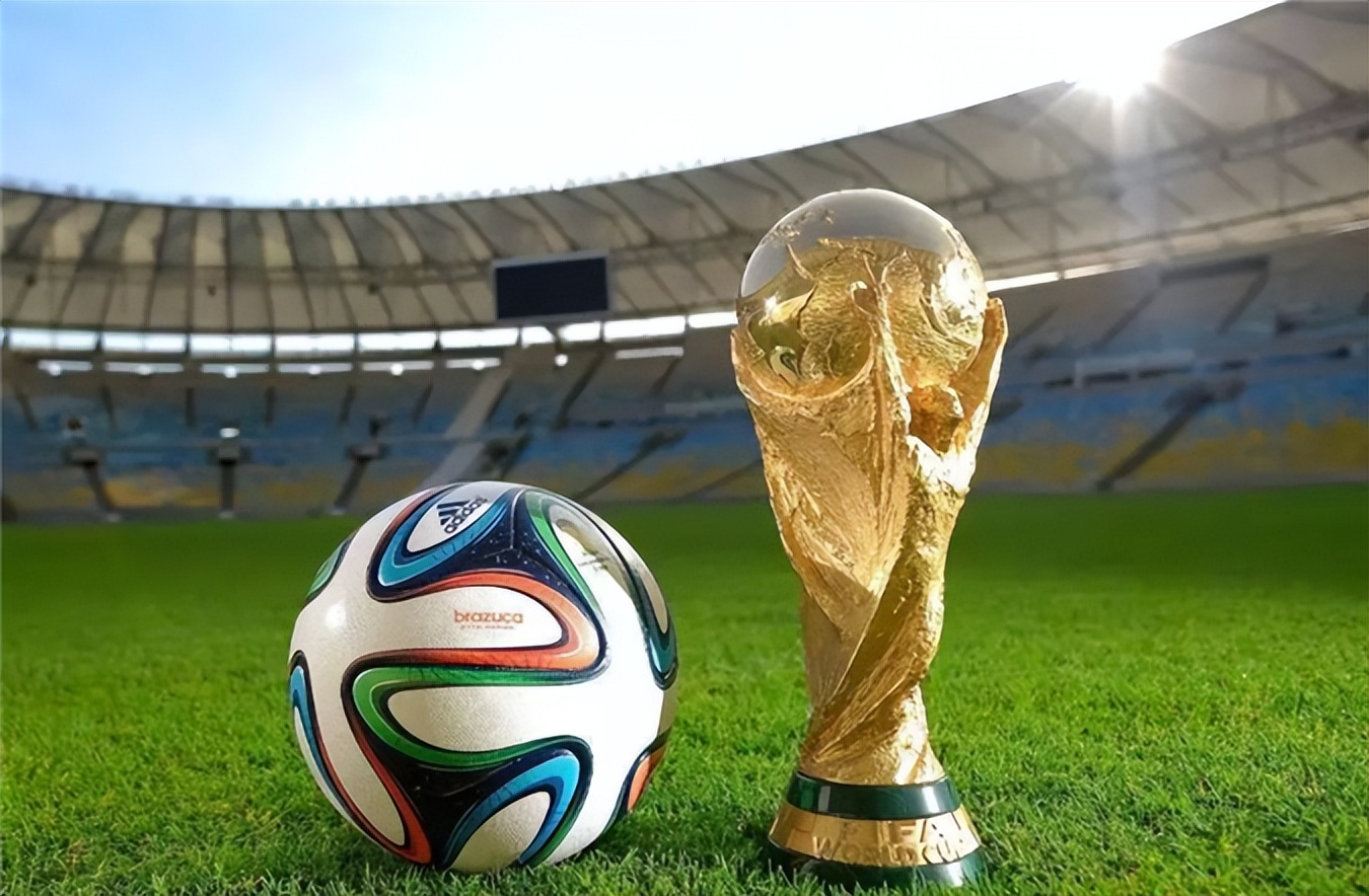 世界杯上出现苏联旗帜违法吗,俄罗斯世界杯出现苏联旗帜反应