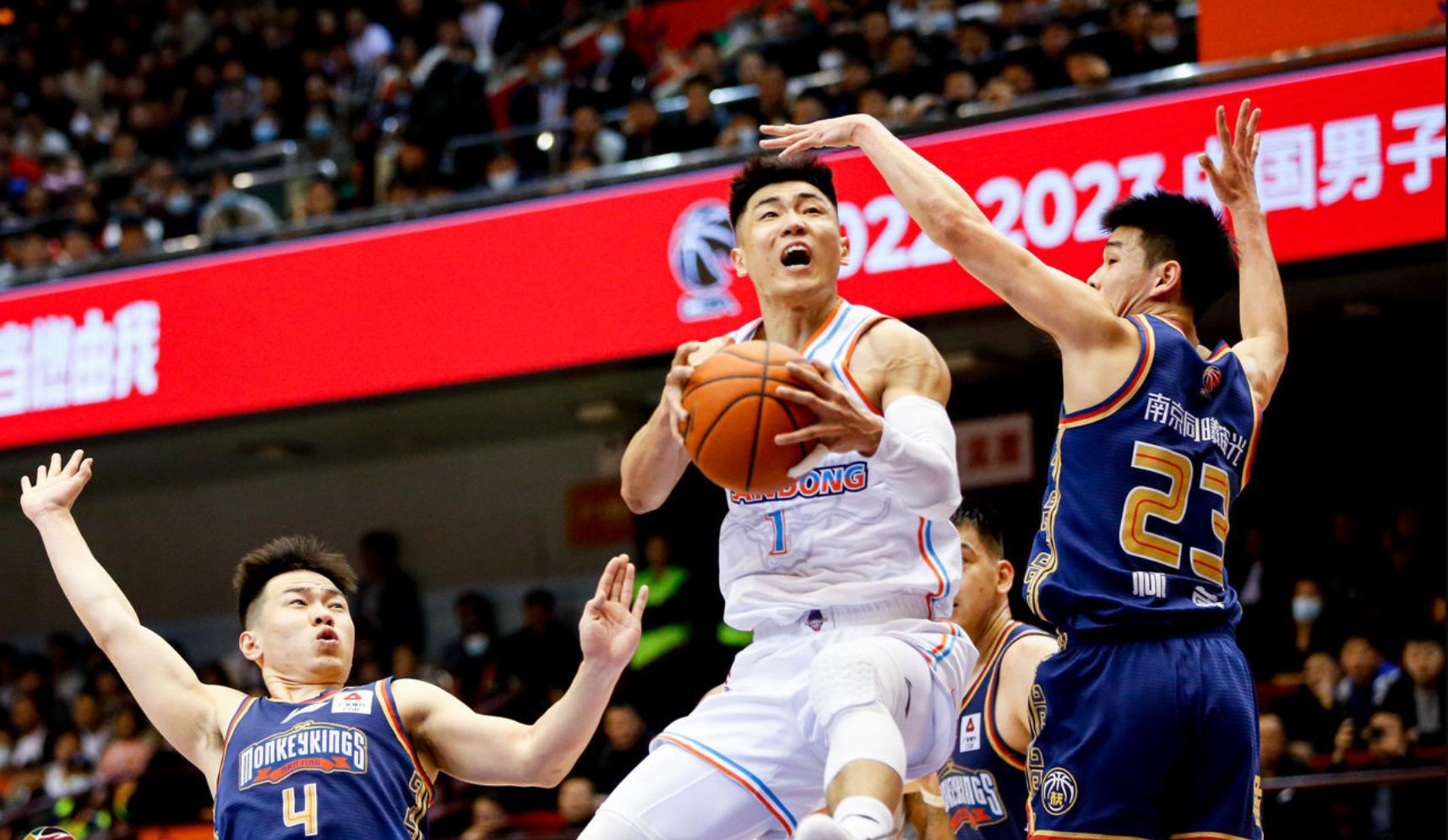 爷们!高诗岩发布会挺王晗:不知全场球迷为何嘘王导球是球员打的