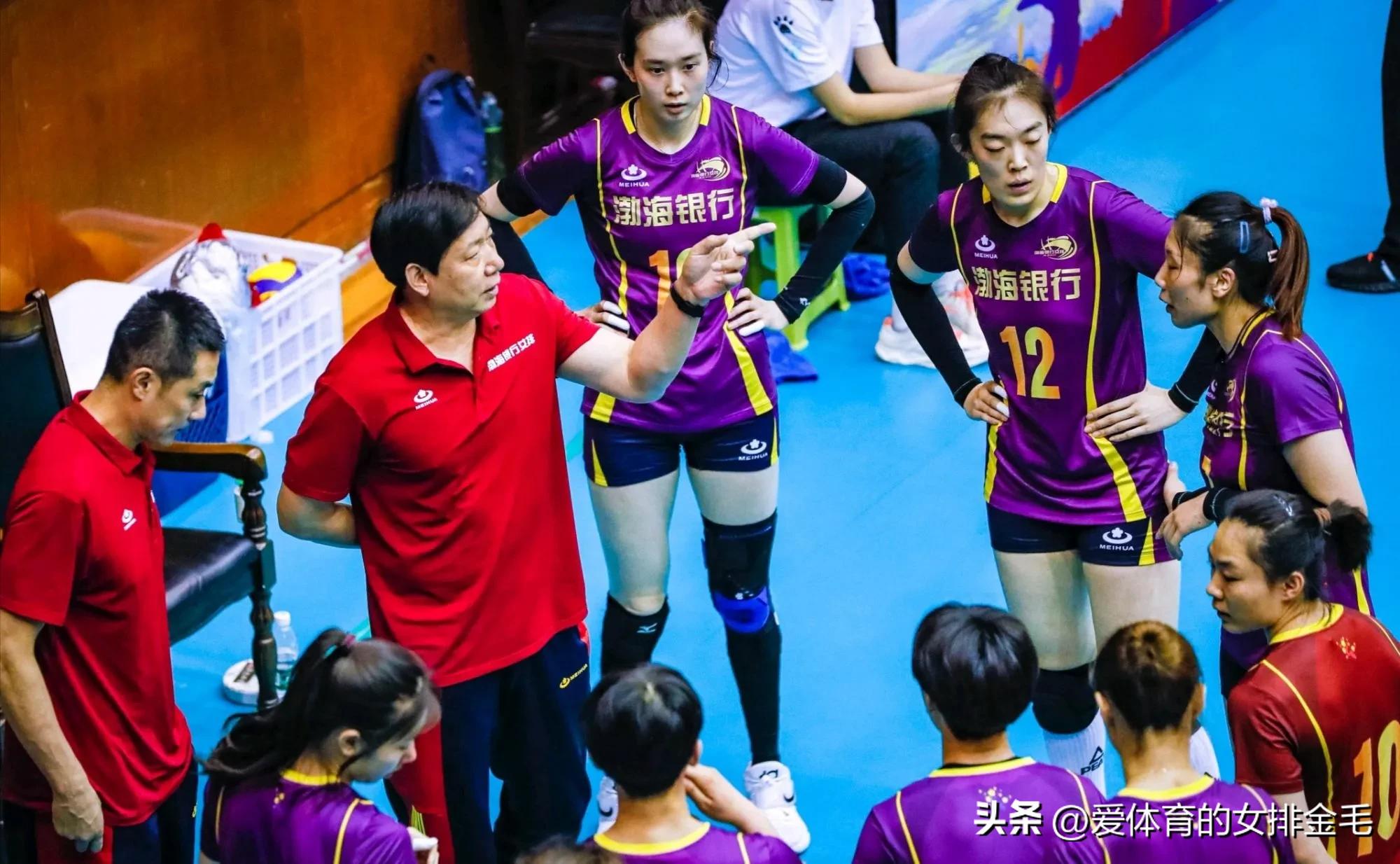 王宝泉带队夺冠,王宝泉女排夺冠视频