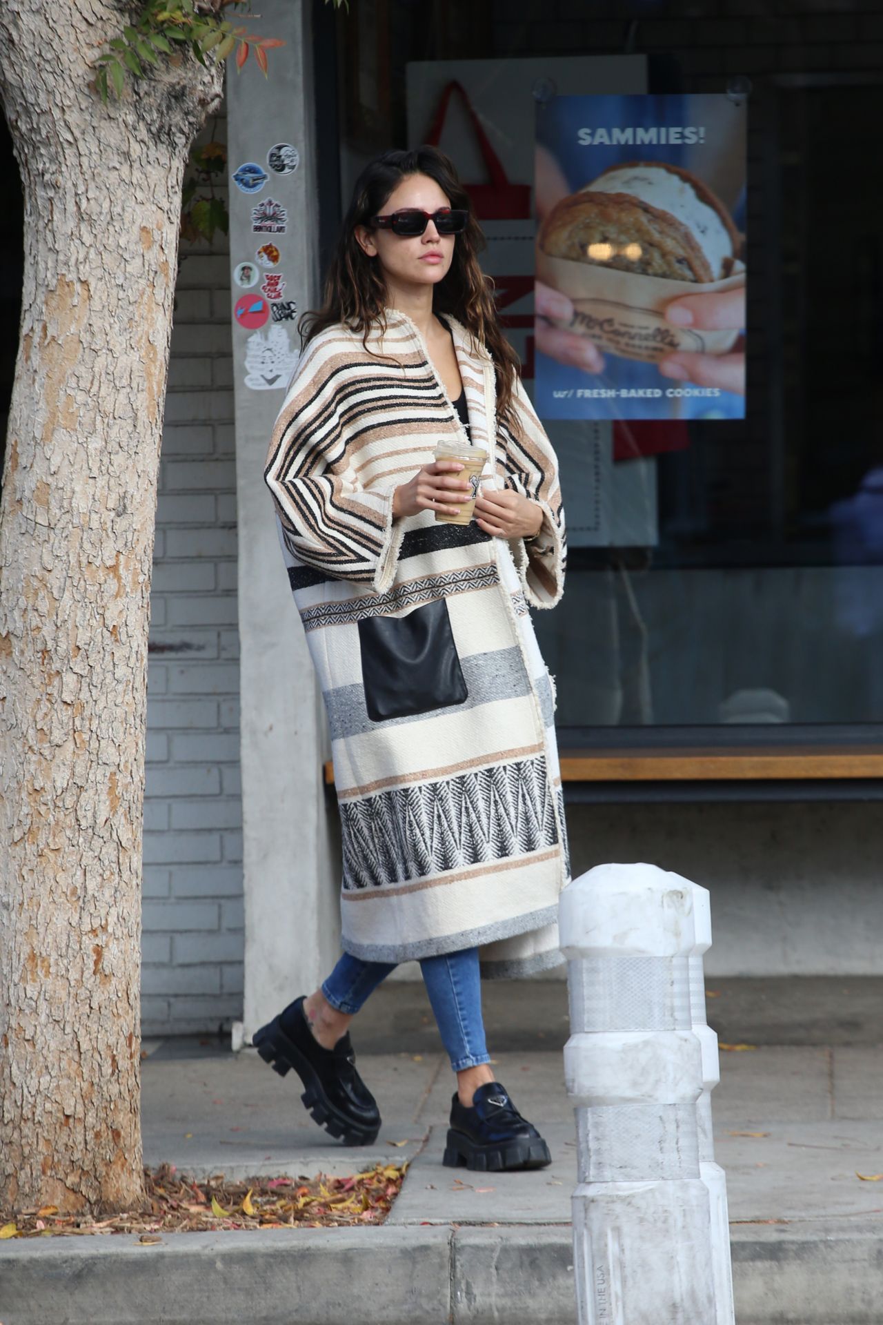 2022年欧美时尚街拍,每日欧美明星时尚街拍图集